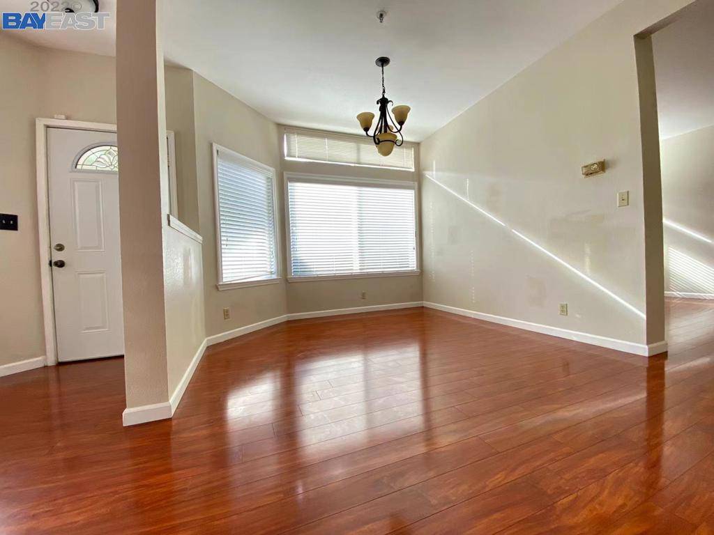 Hayward, CA 94544,25525 Southwick Dr #101