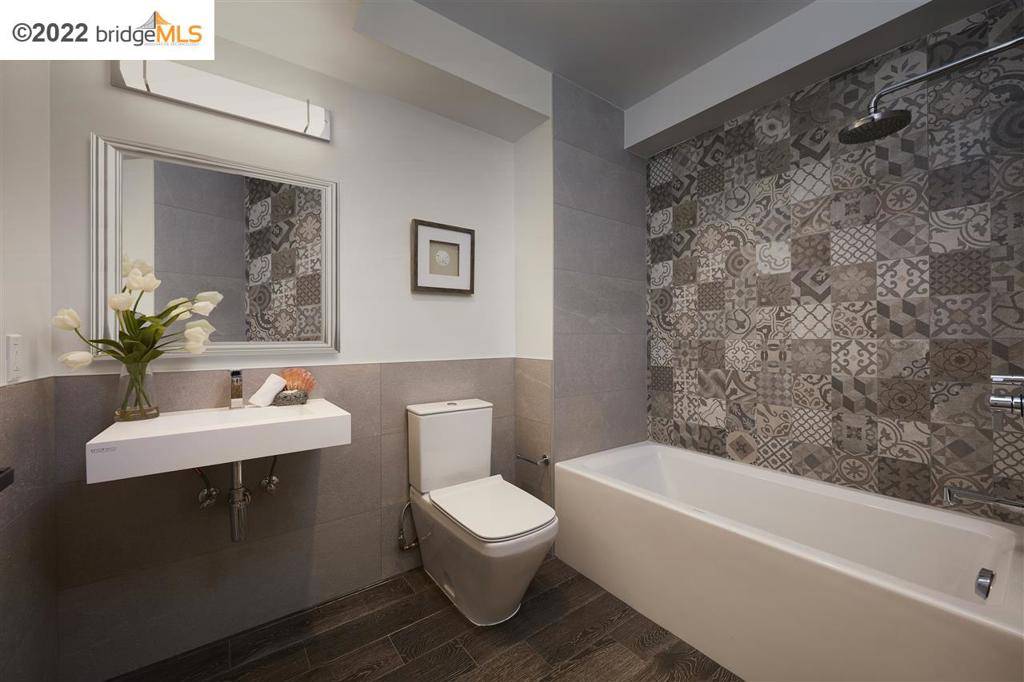 Berkeley, CA 94702,2747 San Pablo Ave #505