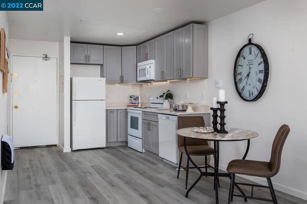 Concord, CA 94520,1771 Broadway St #203