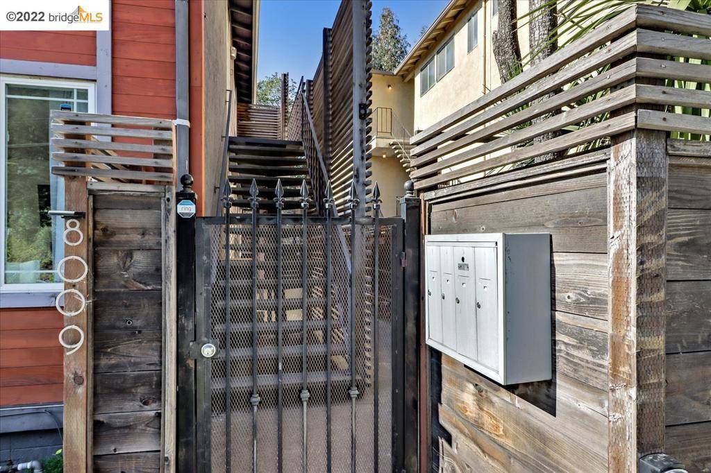 Oakland, CA 94605,8009 Greenridge ##3