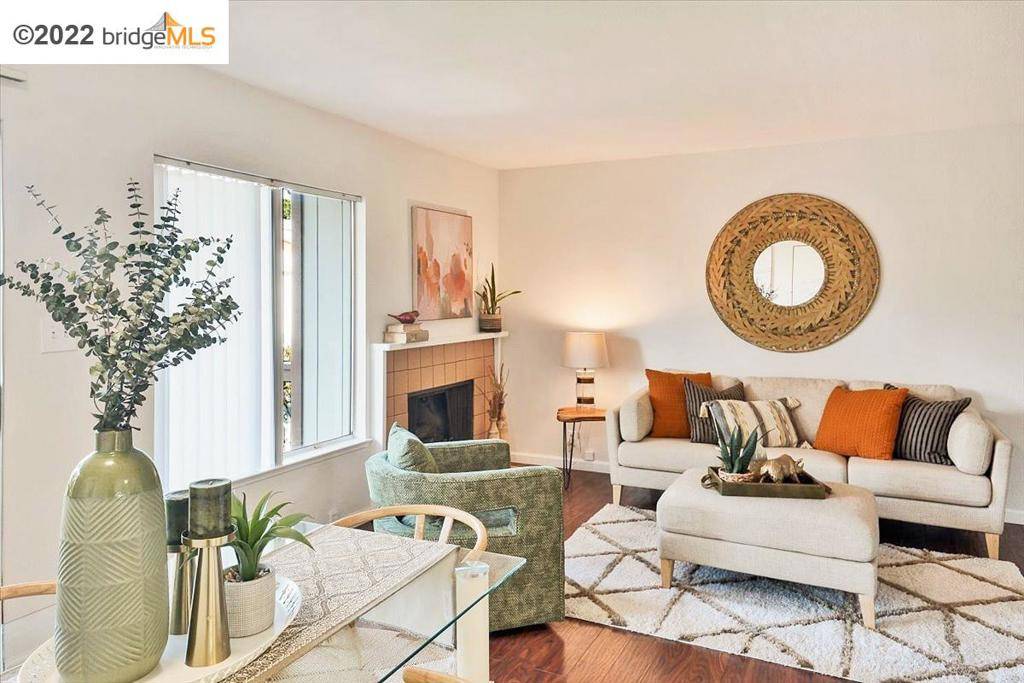 Oakland, CA 94605,7400 Mountain Blvd #22