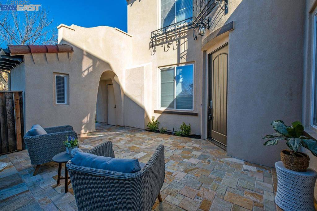 San Ramon, CA 94582,1734 Campanula Dr