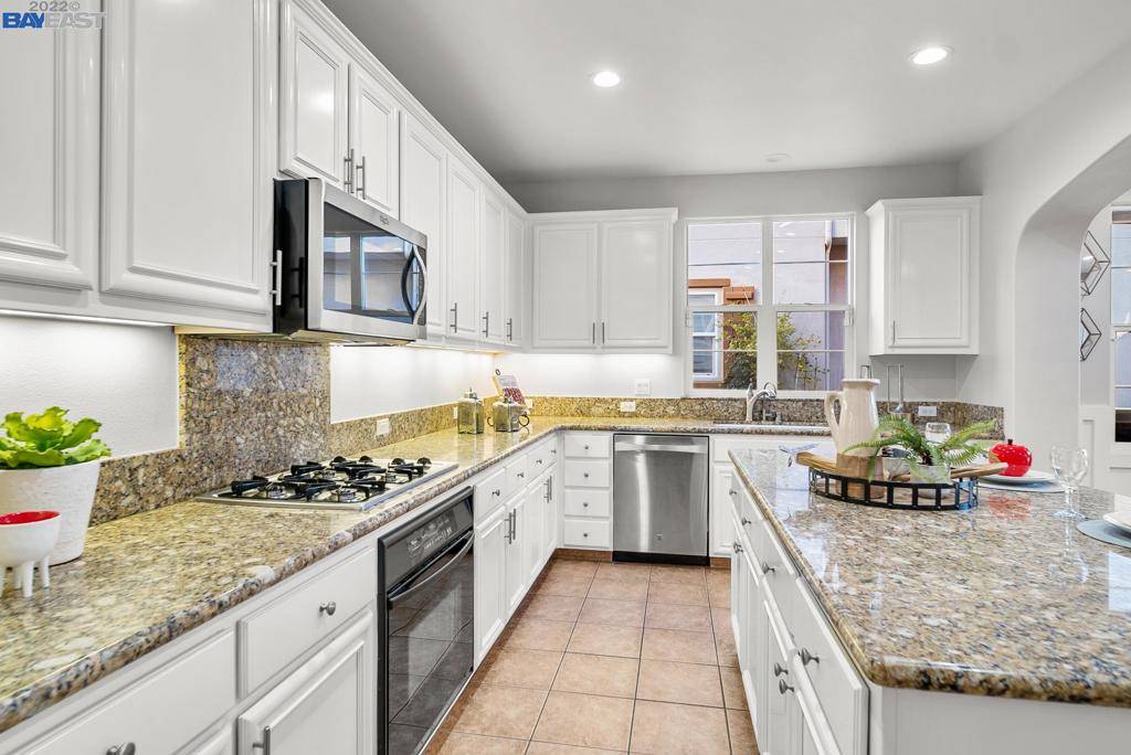 San Ramon, CA 94582,2235 Magnolia Bridge Dr