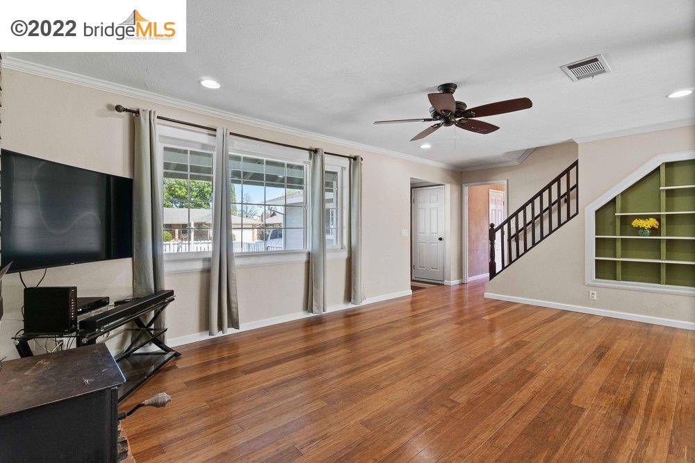 Vacaville, CA 95687,224 Riverdale Ave