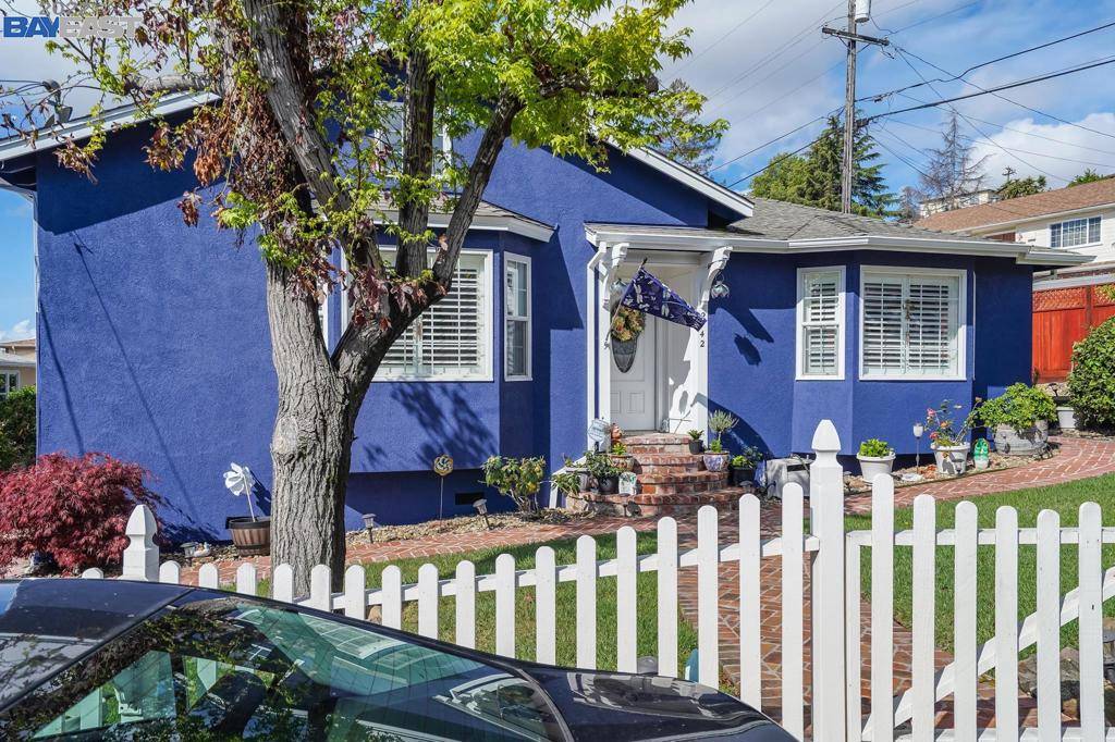 San Leandro, CA 94578,2142 Luna Ave