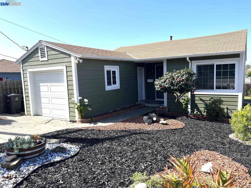 Hayward, CA 94542,25131 Del Mar Ave