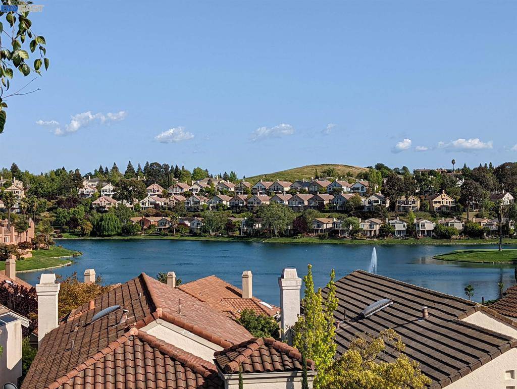San Ramon, CA 94582,1018 Lakeridge Pl