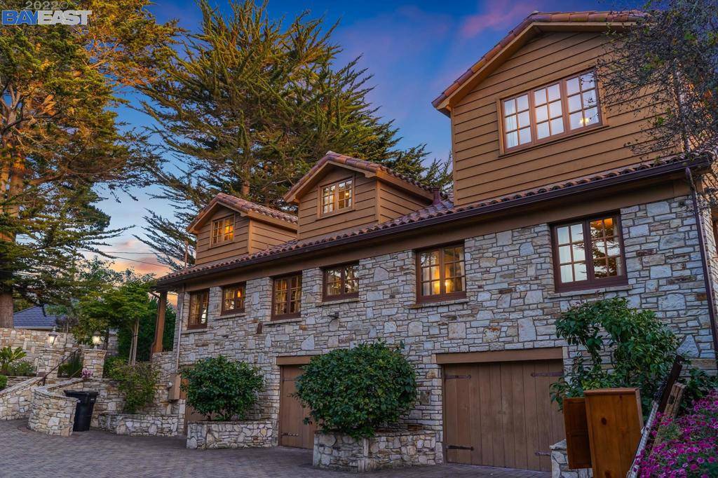 Carmel, CA 93923,26076 Atherton Dr