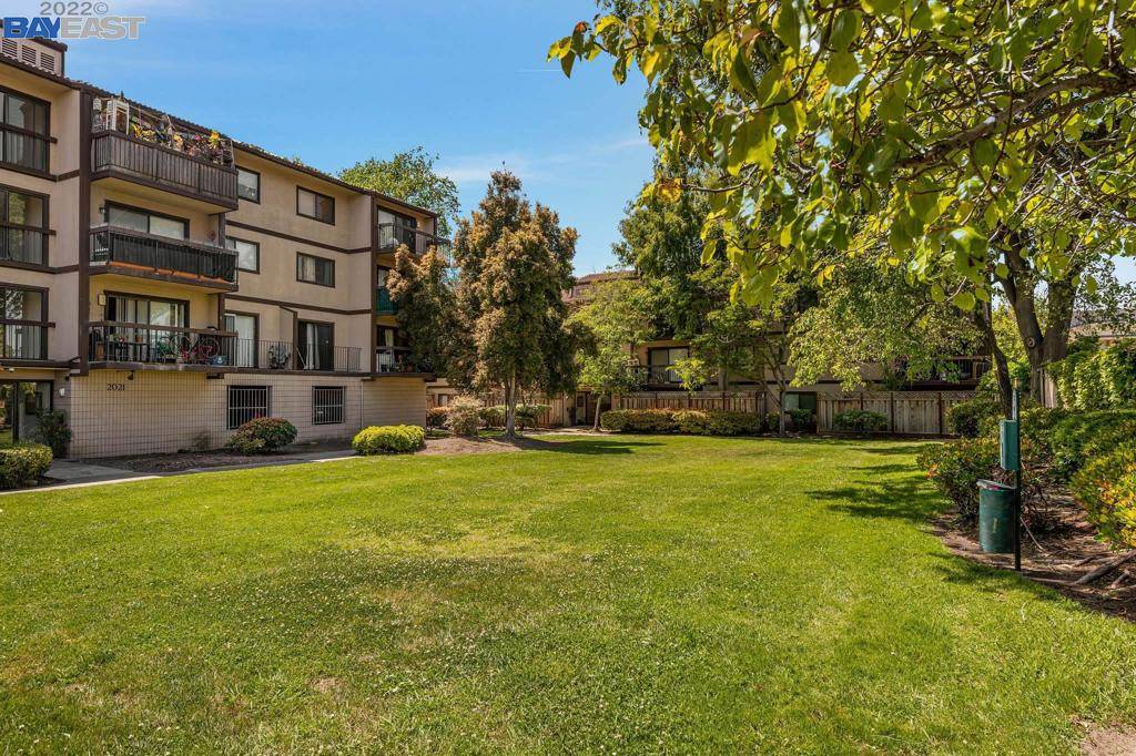 San Pablo, CA 94806,2011 Market Ave #333
