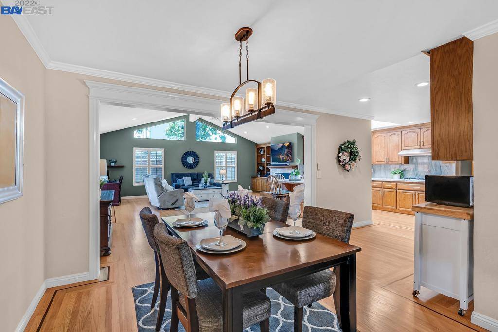 CA 94580,16020 Via Vecinos