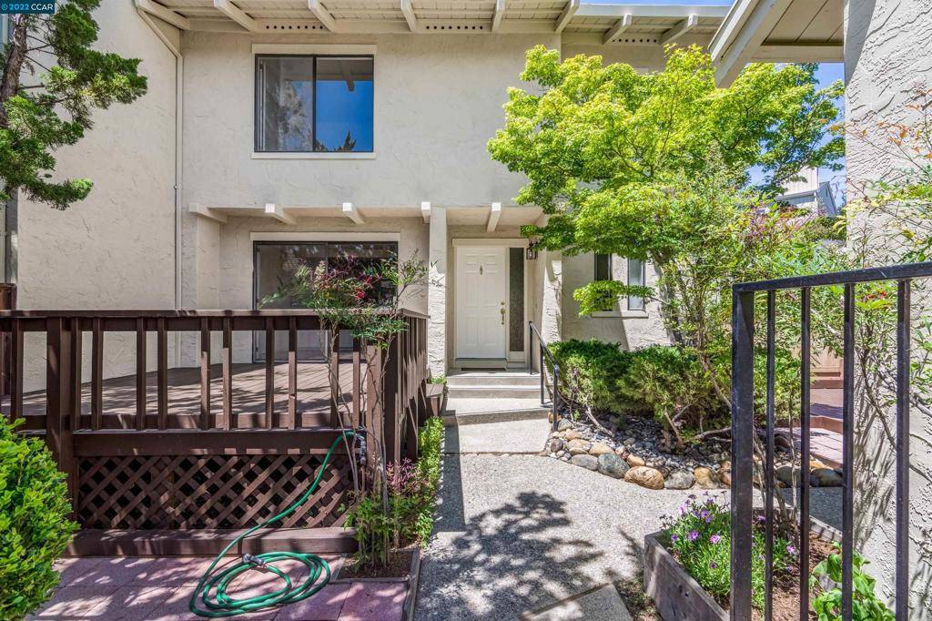 Moraga, CA 94556,129 Cypress Point Way