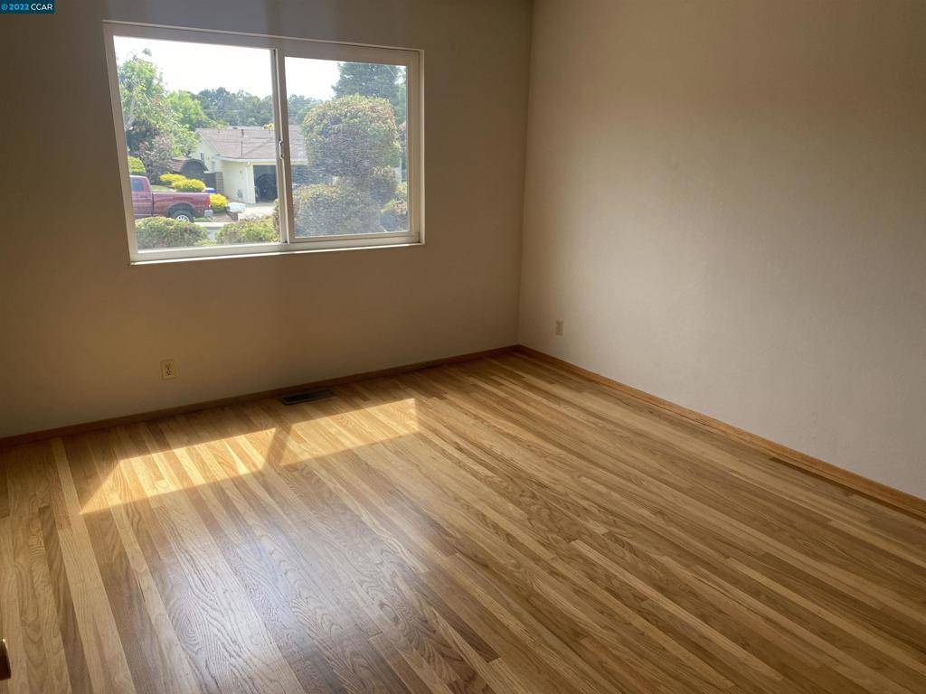 San Pablo, CA 94806,2694 Shamrock Dr
