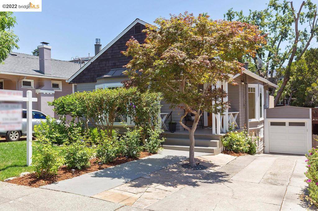 Oakland, CA 94602,3838 La Cresta Ave