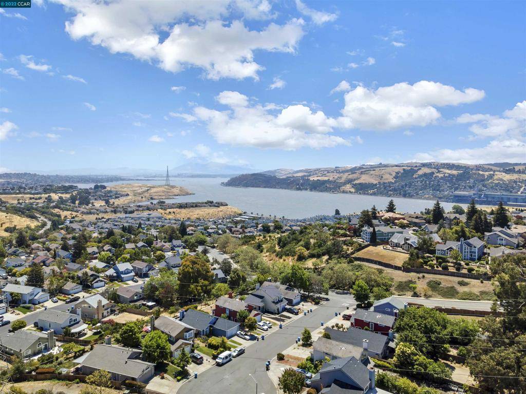 Vallejo, CA 94591,596 Seahorse Dr