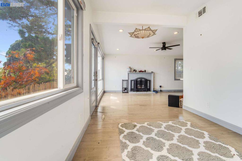 San Pablo, CA 94806,1951 Espanola Dr