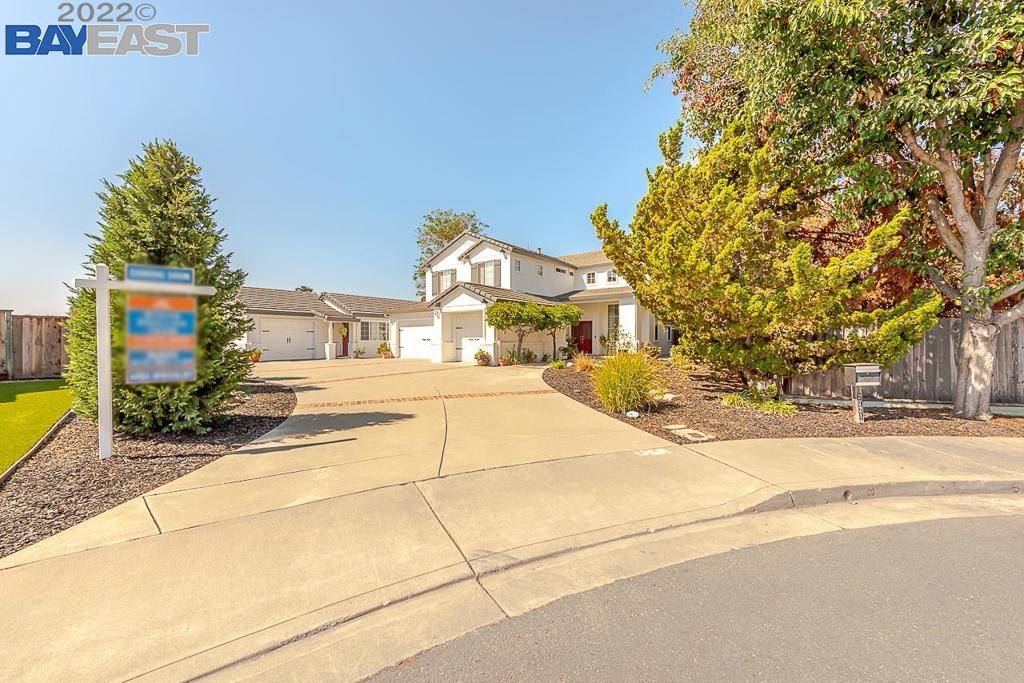 Union City, CA 94587,2721 Cherry Blossom Way