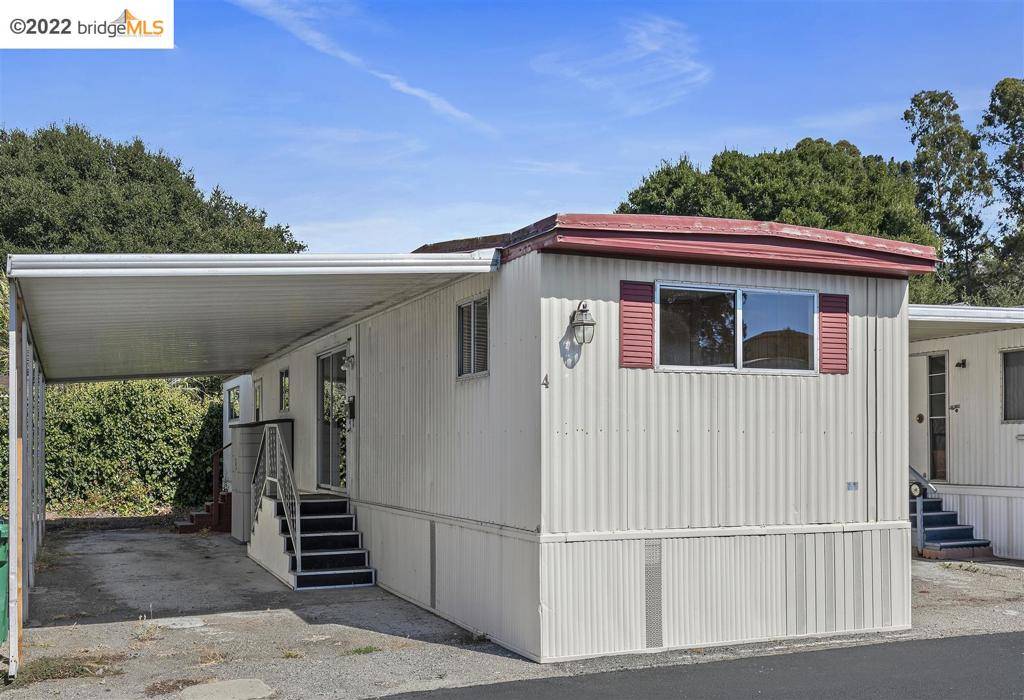 El Sobrante, CA 94803,4556 Appian Way