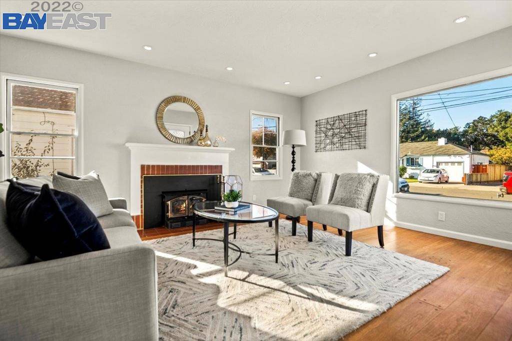 Castro Valley, CA 94546,21872 Baywood Ave