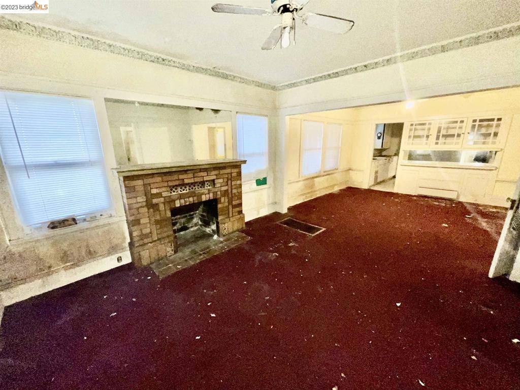 Oakland, CA 94601,2726 25Th Ave