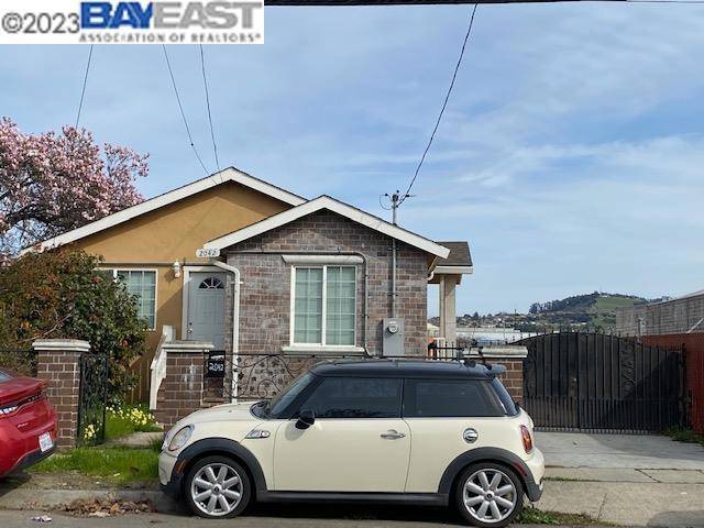 San Leandro, CA 94577,2042 Alvarado