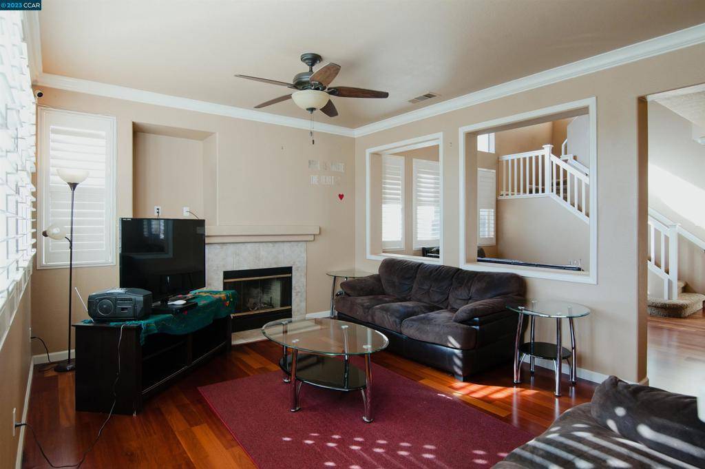 Elk Grove, CA 95758,9093 Trumbauer