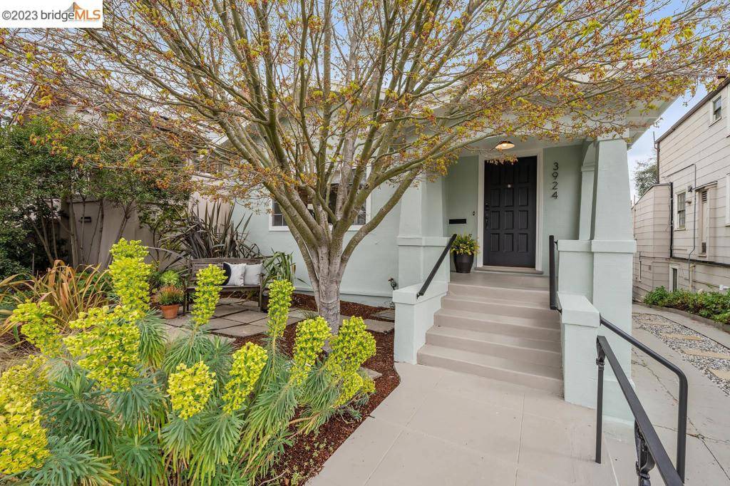 Oakland, CA 94602,3924 Everett