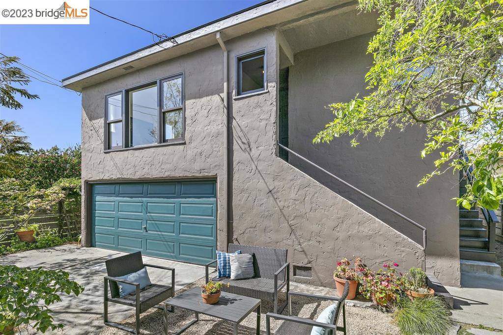 Berkeley, CA 94702,1301 Berkeley Way
