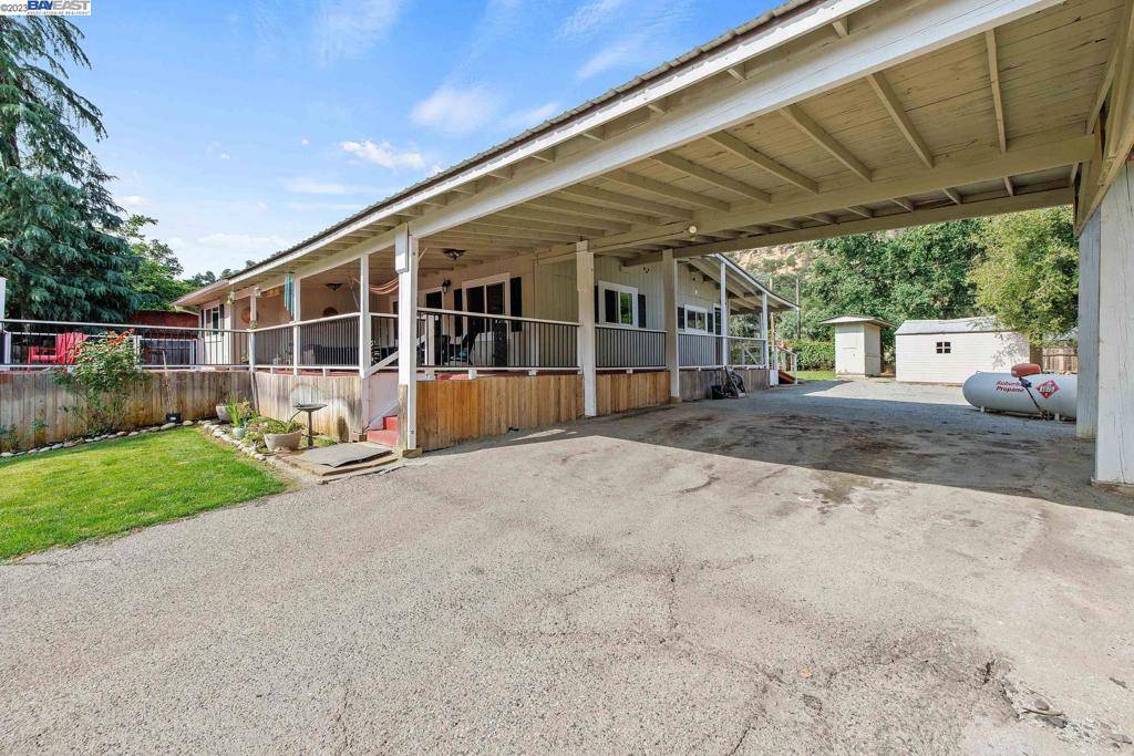 Three Rivers, CA 93271,42739 N Fork Dr