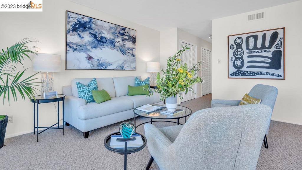 San Francisco, CA 94131,902 Corbett Ave #1