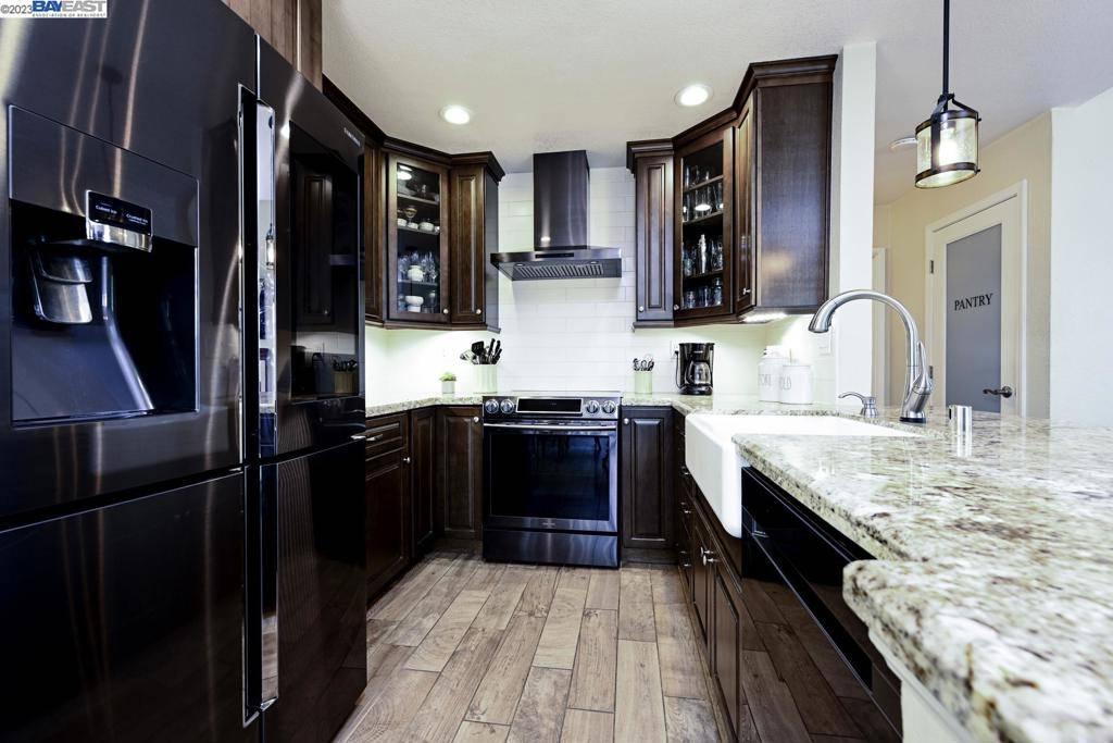 Pleasanton, CA 94588,2119 Rheem Dr