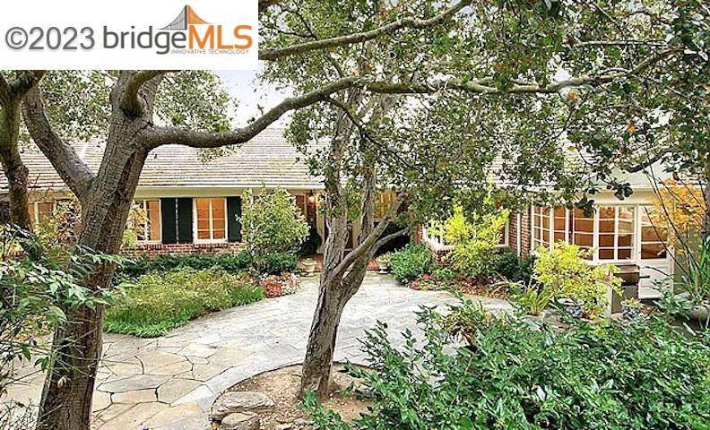 Piedmont, CA 94611-3603,121 Saint James