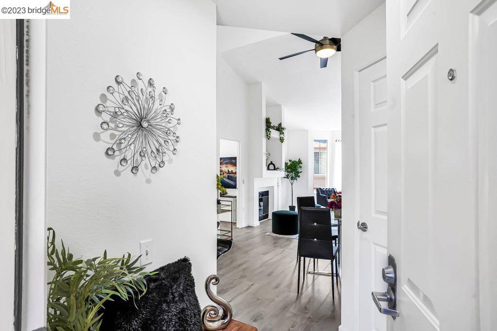 Oakland, CA 94618,240 Caldecott #312