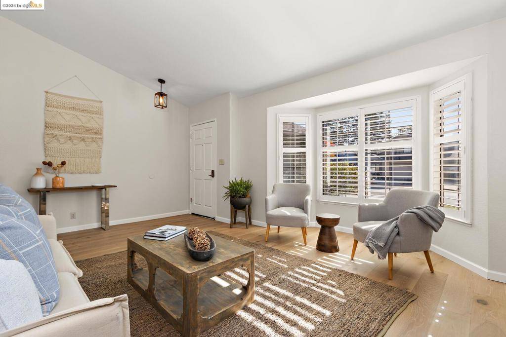 Antioch, CA 94531,4837 Green Hills Cir