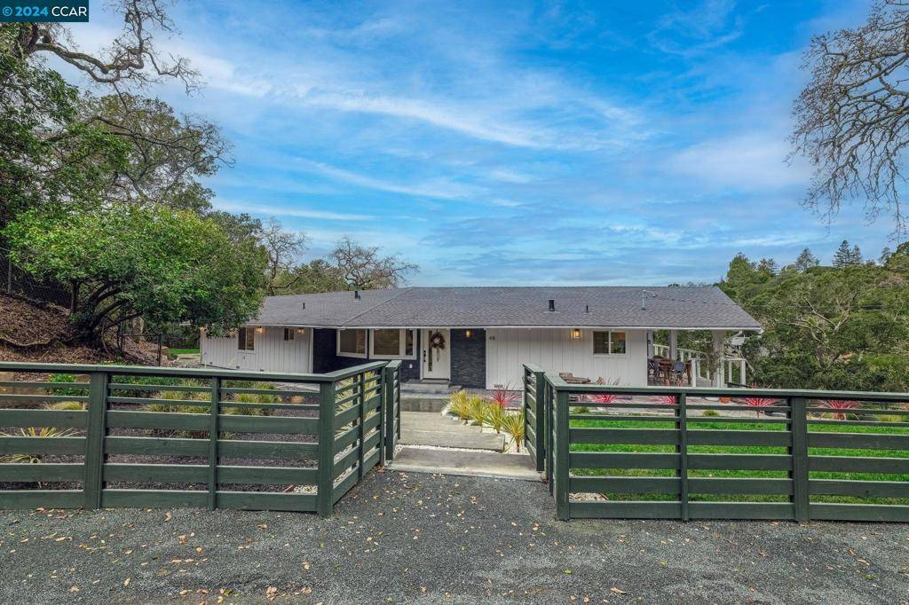 Orinda, CA 94563,48 Via Floreado