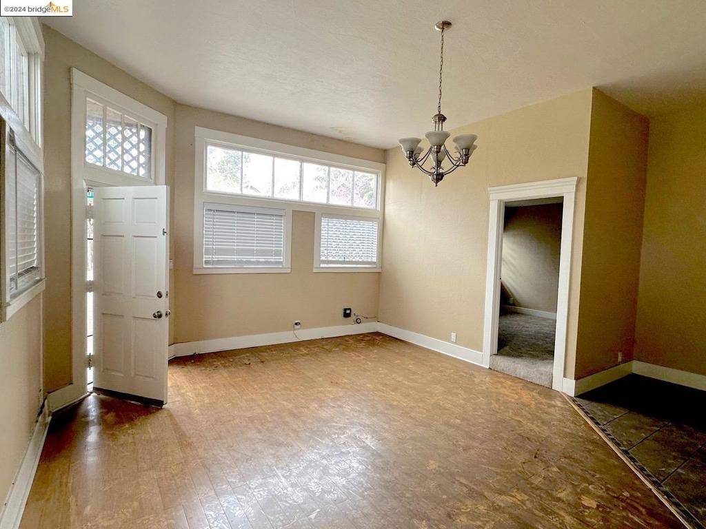 Oakland, CA 94601,2400 Humboldt