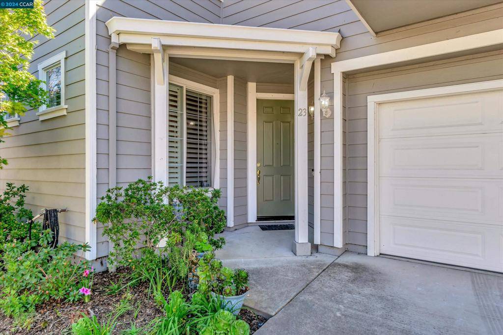 Pleasant Hill, CA 94523,23 Oak Gate Pl