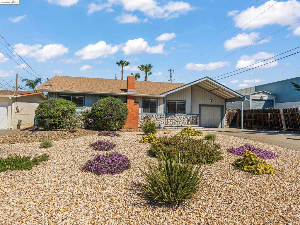 Antioch, CA 94509,215 Sunset Dr