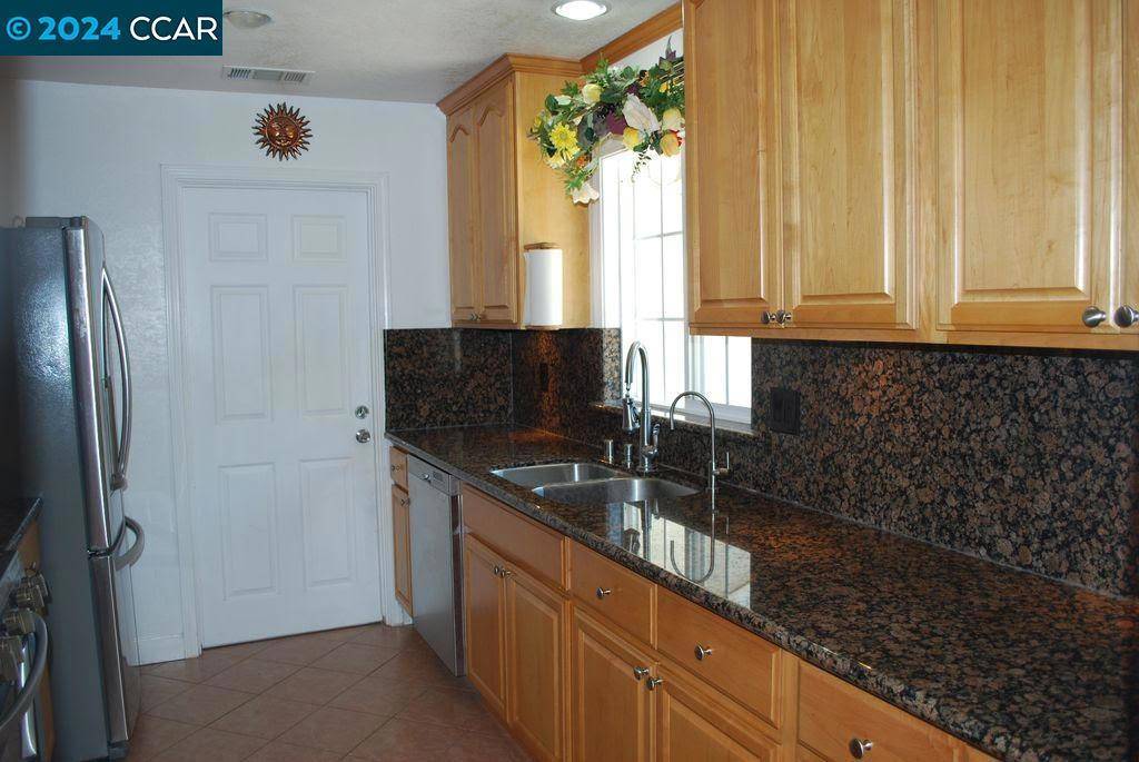 Santa Clara, CA 95051,2118 San Rafael Ave