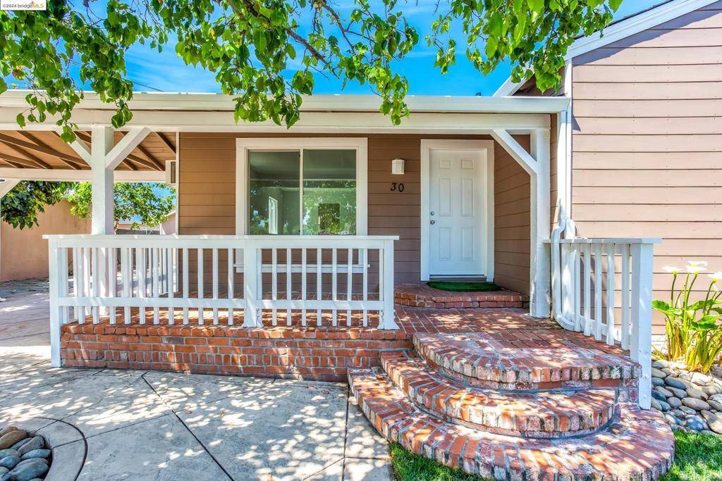 Bay Point, CA 94565,30 Bella Vista Ave