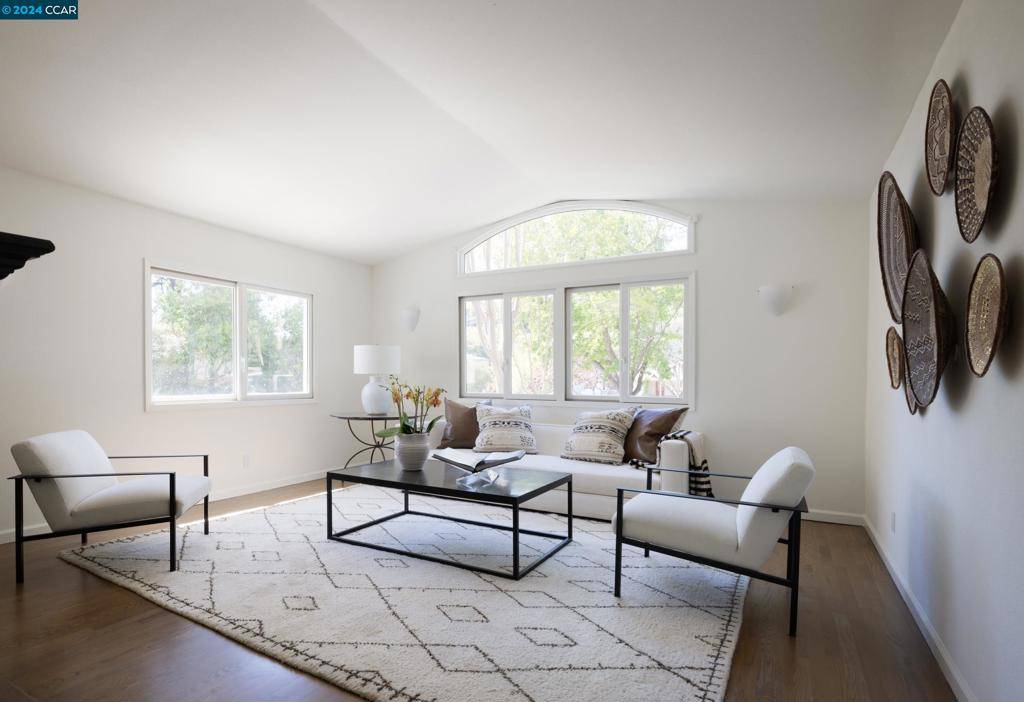 Moraga, CA 94556,221 Rheem Blvd