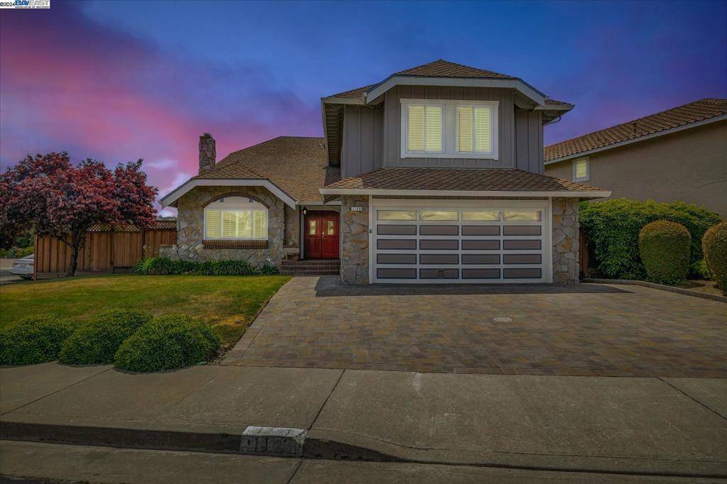 San Mateo, CA 94403,1140 Ramblewood Way