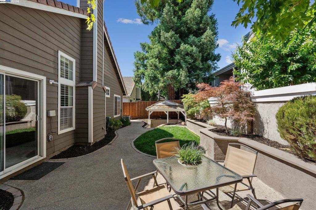 Pleasanton, CA 94566,234 Trenton Cir