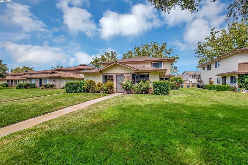 Union City, CA 94587-3029,32656 Brenda Way ##1