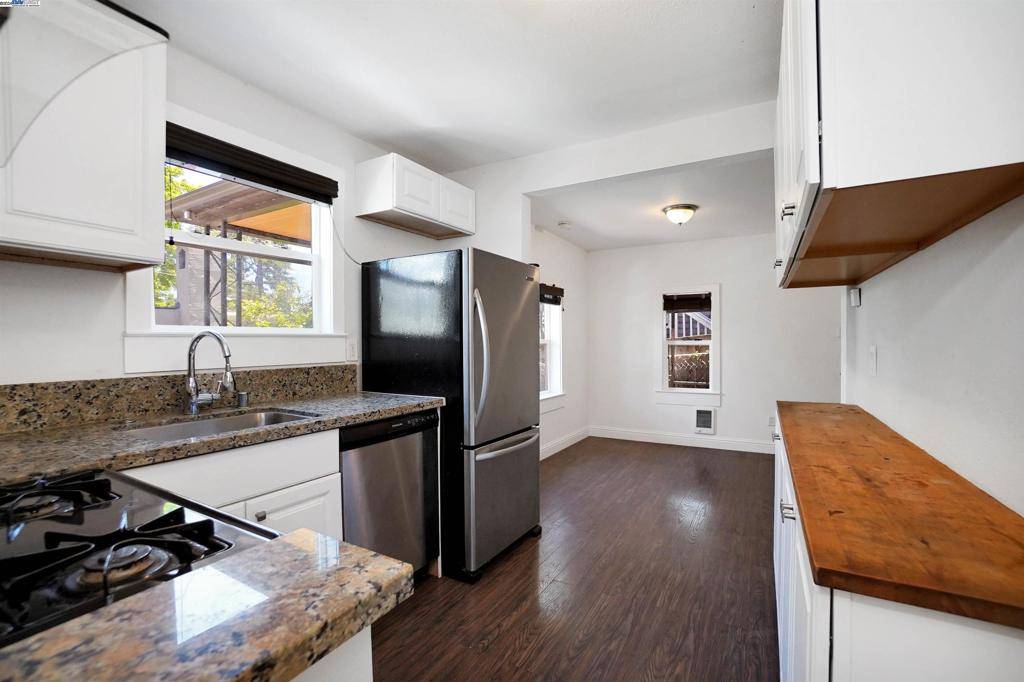 Oakland, CA 94606,2821 Vallecito Pl