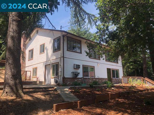 Concord, CA 94518,1067 Ridge Park Dr