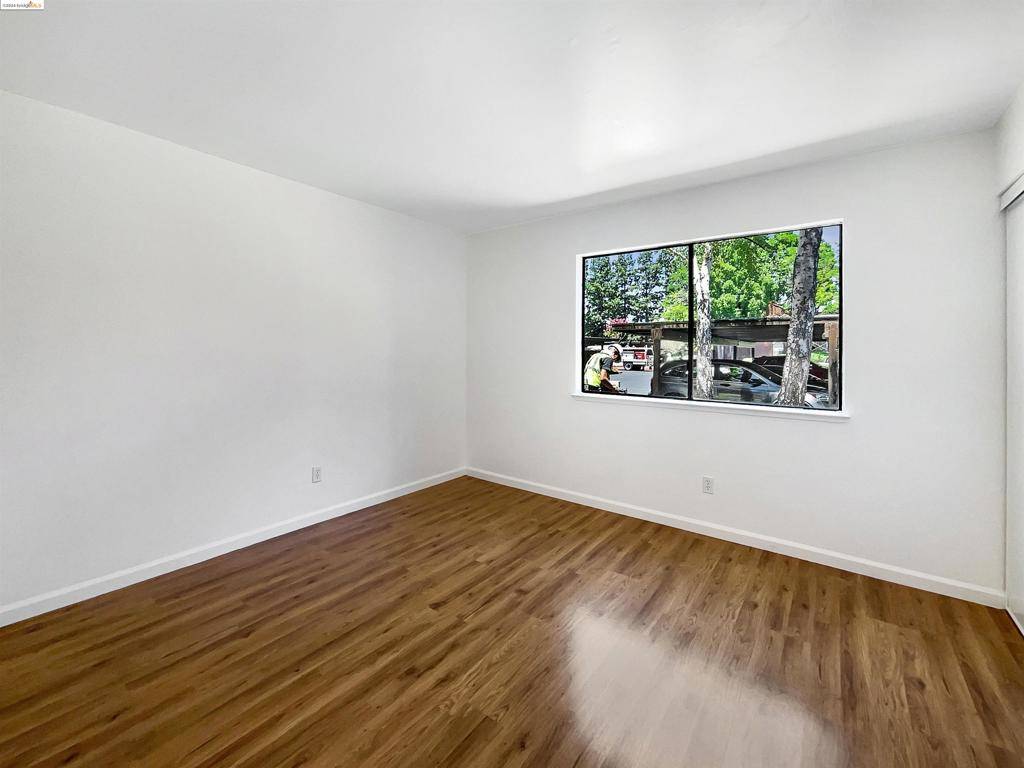 Pleasant Hill, CA 94523,816 Camelback