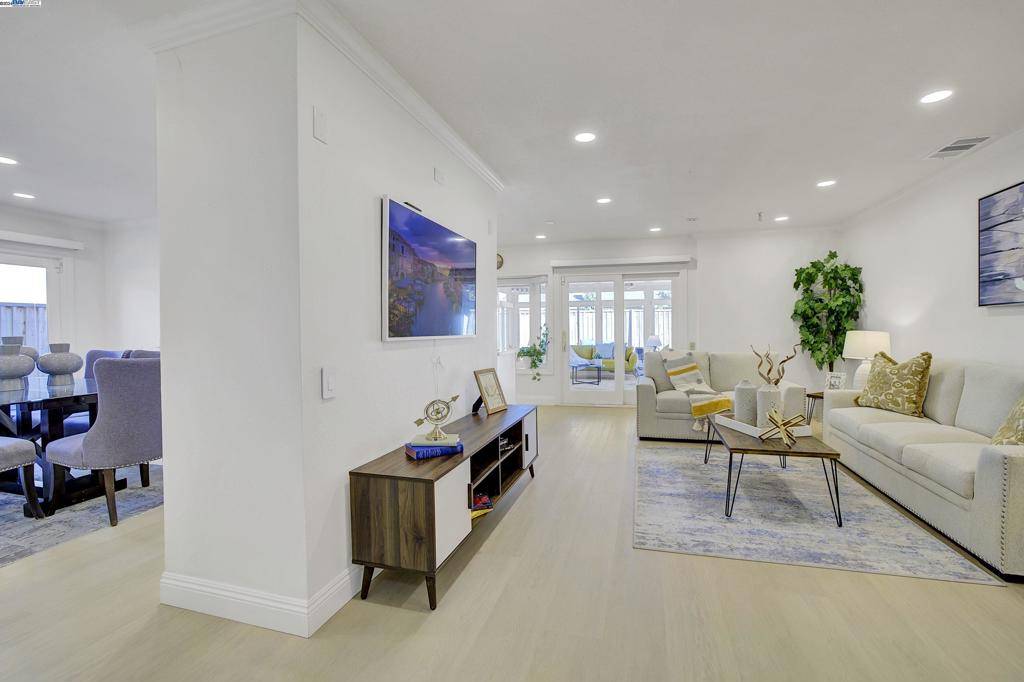 Union City, CA 94587,4528 Darcelle Dr