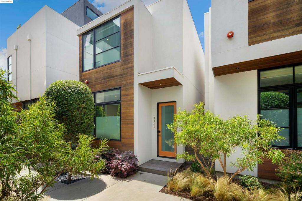 Oakland, CA 94608,1186 66Th St