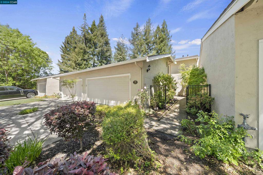 Danville, CA 94526,110 Shoshone Ct