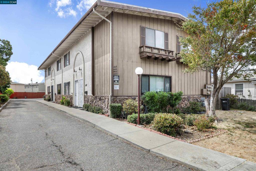 Hayward, CA 94544,446 Schafer Rd #3